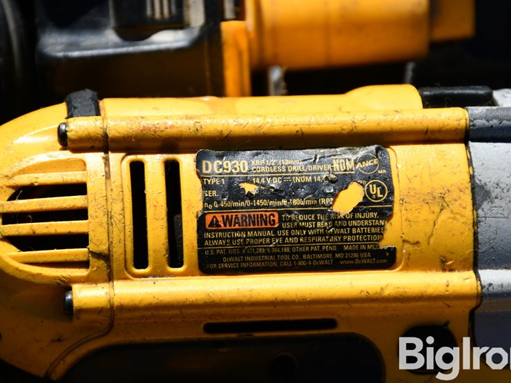 lot-of-power-tools-image-12