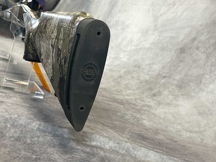 #1243-•-cva-cascade,-6.5-creedmoor-bolt-action-rifle,-sn:-61-06-005928-22-(neenah,-wi)-image-7