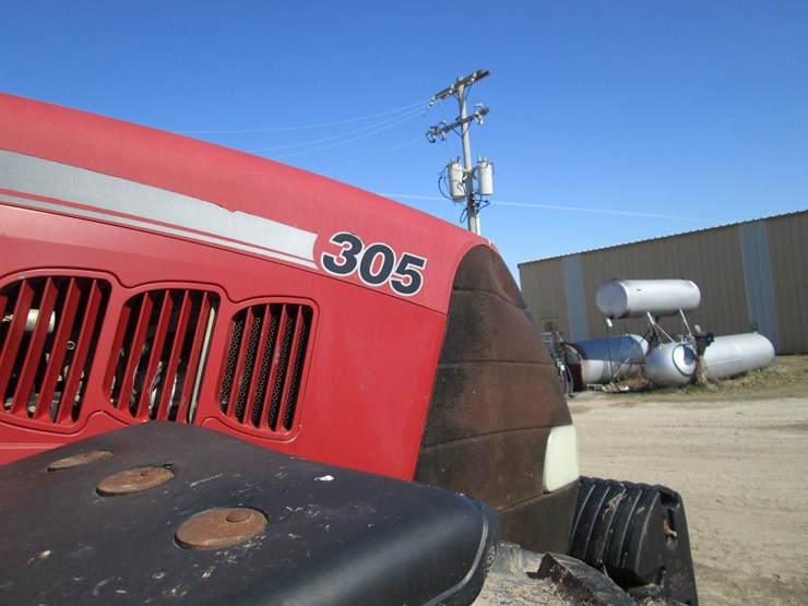 case-ih-magnum-305-image-20