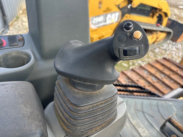 caterpillar-d5k-image-29