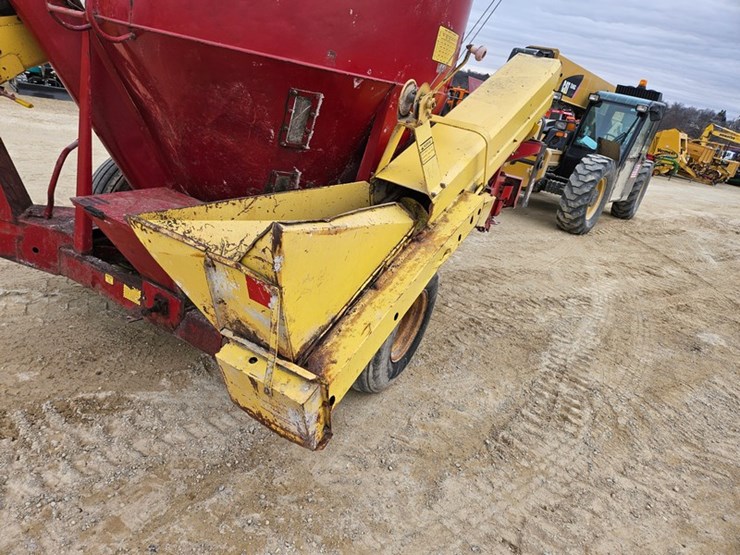 357-new-holland-357-image-28