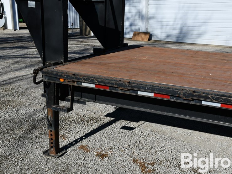 2006-may-trailer-25'-t/a-gooseneck-flatbed-trailer-image-13