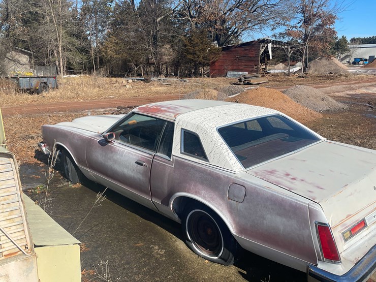 #13066-•-1977-ford-ltdll-(no-title)-image-8