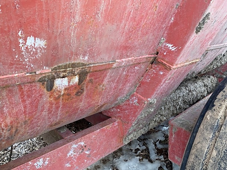 new-holland-3118-image-18