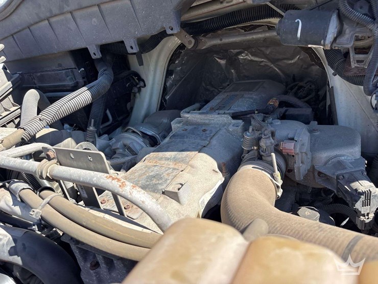 2014-international-durastar-4300-image-23