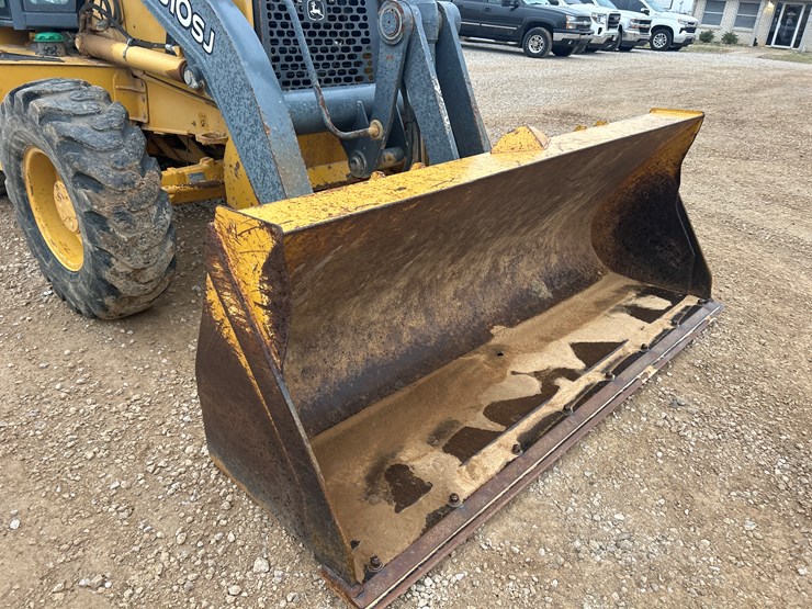 2011-deere-310sj-image-9