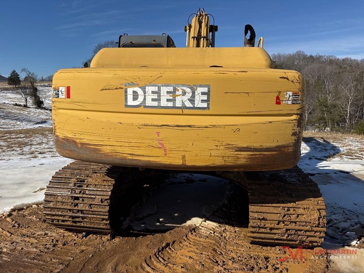 2002-deere-200c-lc-image-7