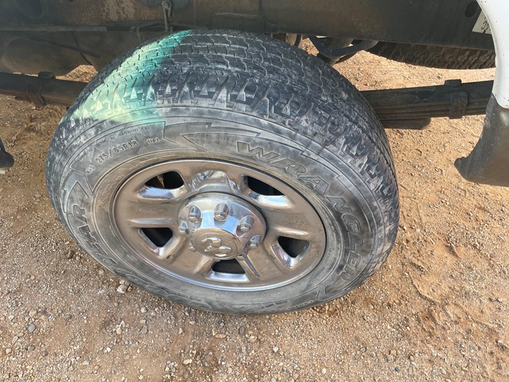 2009-dodge-2500-image-6