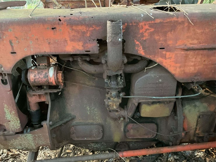 case-parts-tractor-image-7