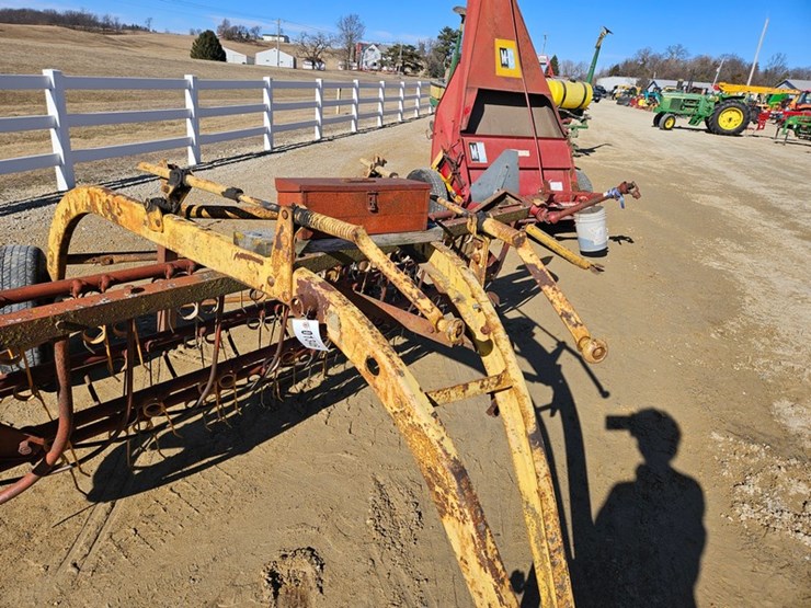 new-holland-55-image-10