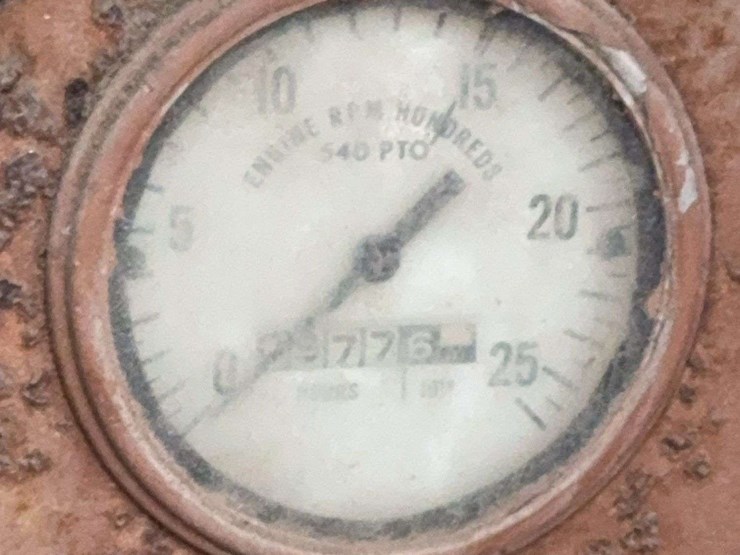 minneapolis-moline-lp-orchard-image-10