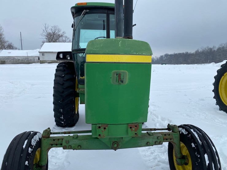 john-deere-4430-image-9