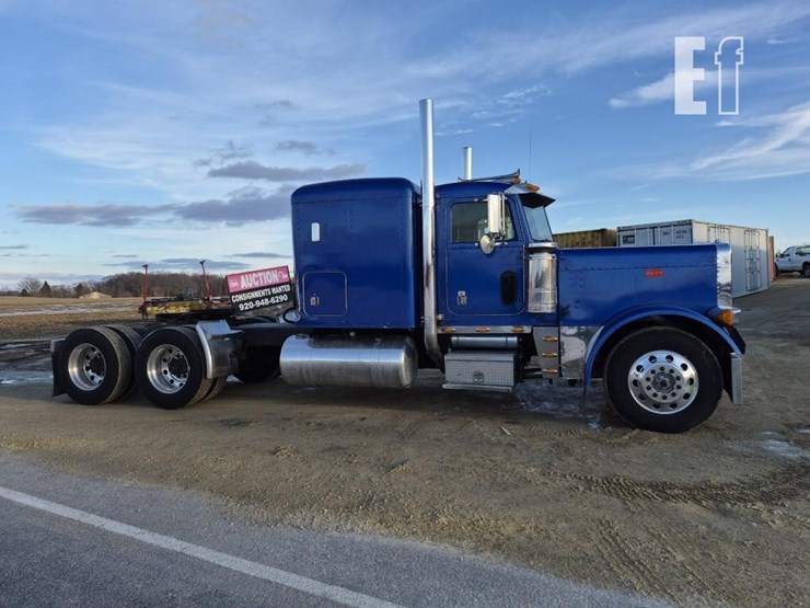 1995-peterbilt-379-image-8