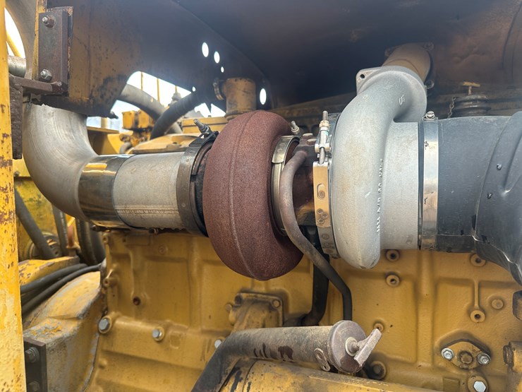 caterpillar-621b-image-12