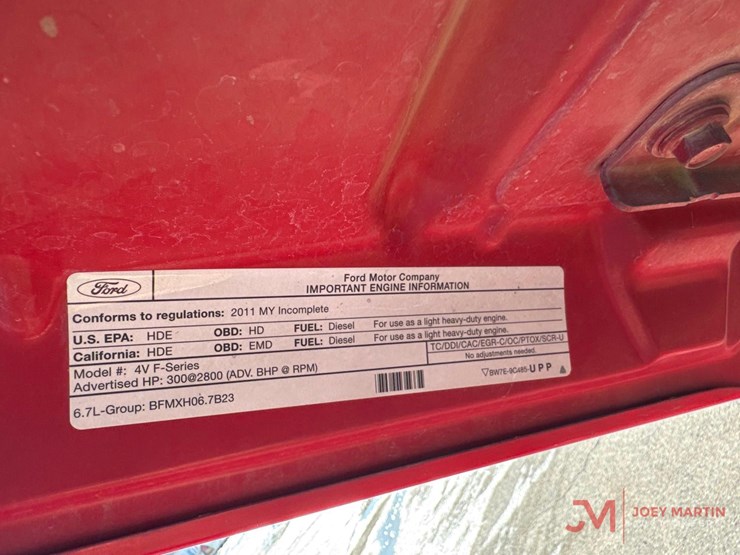 2011-ford-f550-xl-image-19