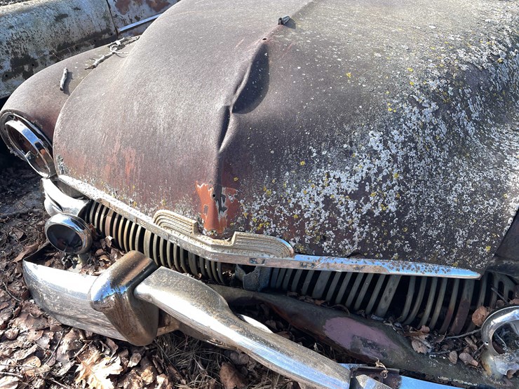 #13026-•-(1)-vintage-truck-and-(2)-vintage-cars-(no-title)-image-121