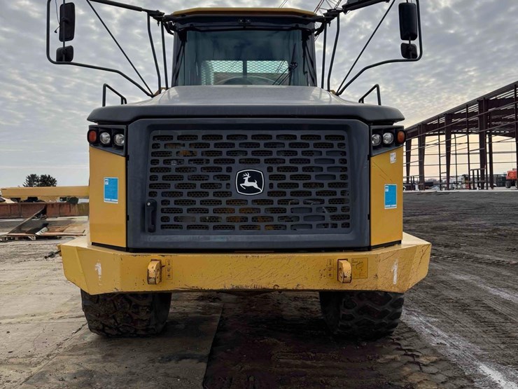 2014-deere-370e-image-2