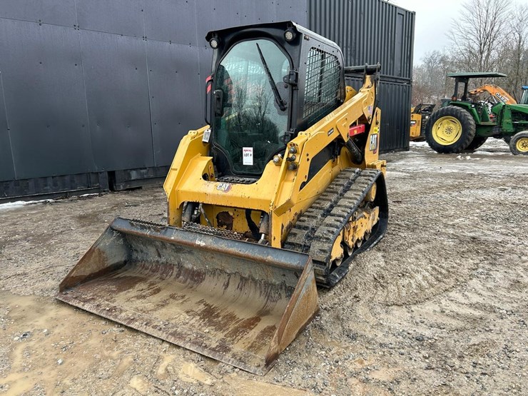 2020-caterpillar-259d3-image-8