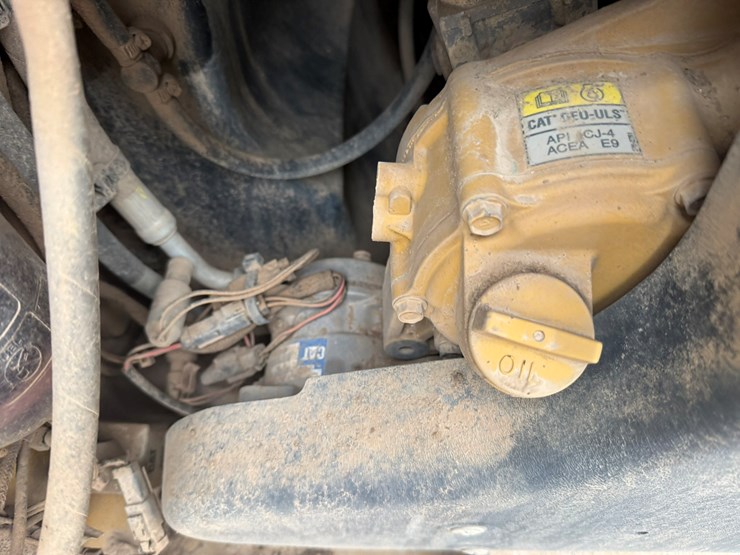 caterpillar-299d2-image-24