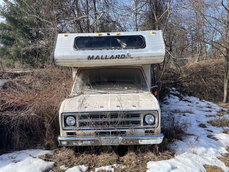 #13021-•-1977-mallard-coach-(no-title)-image-7