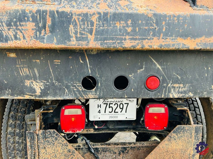 2012-international-durastar-4300-image-40