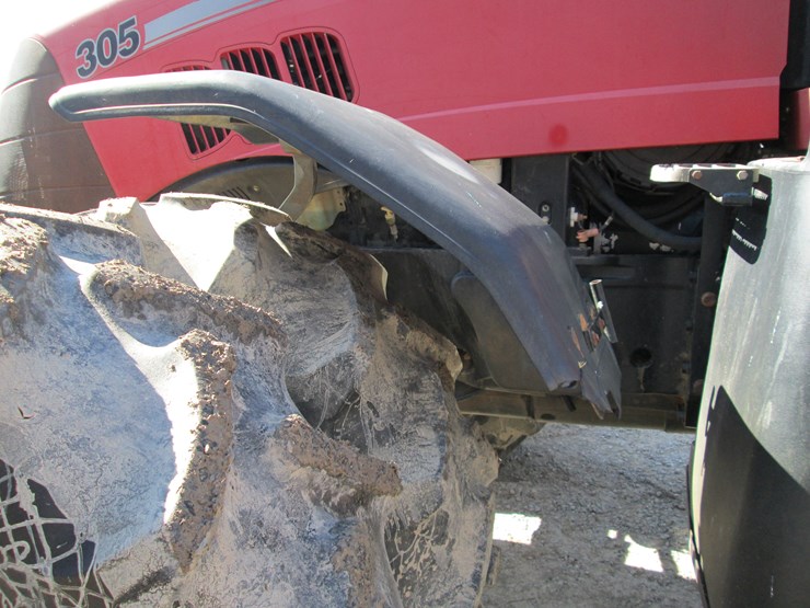 case-ih-magnum-305-image-31