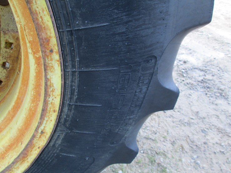 john-deere-8310-image-14