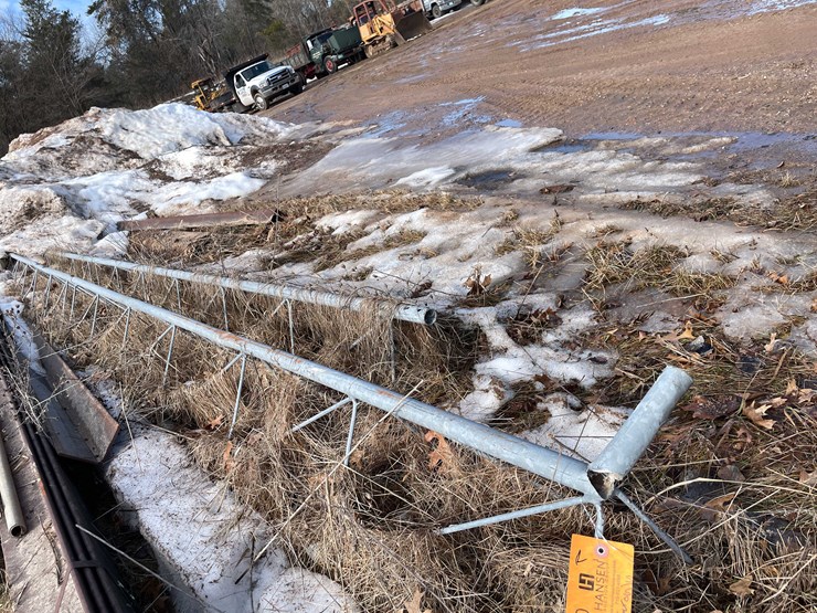 #13040-•-metal-antenna-tower-image-2