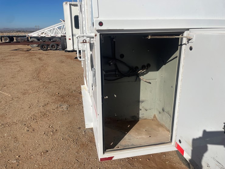 2021-dodge-2500-image-16