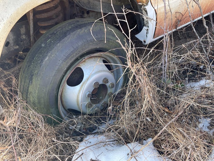 #13021-•-1977-mallard-coach-(no-title)-image-11