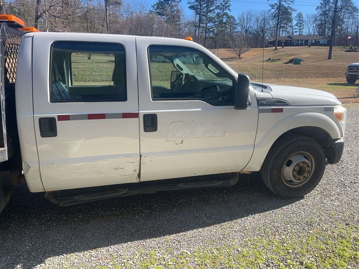 2016-ford-f350-image-9