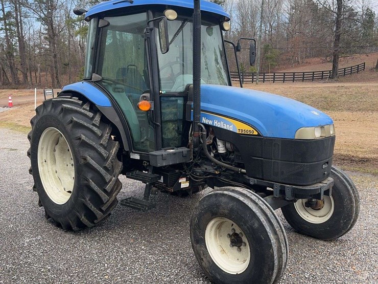 new-holland-5030-image-7