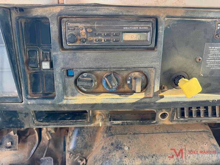 1999-international-4900-image-29