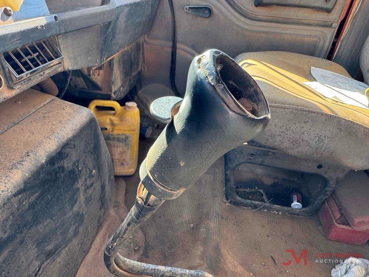 1999-international-4900-image-26