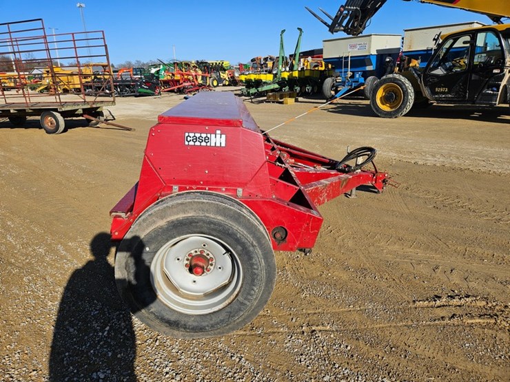case-ih-5100-image-6