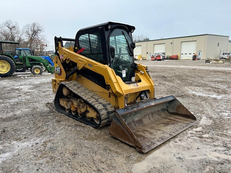 2020-caterpillar-259d3-image-6