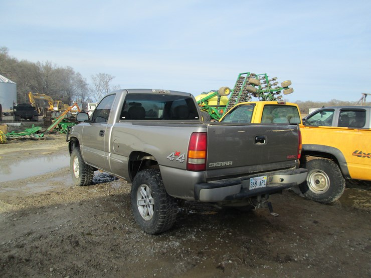 2002-gmc-1500-image-4