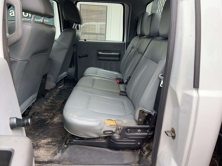 2016-ford-f350-image-8