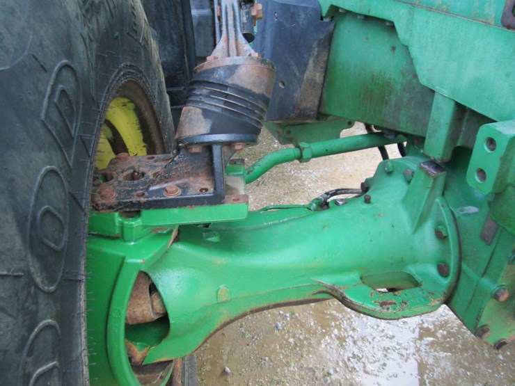 john-deere-8310-image-16