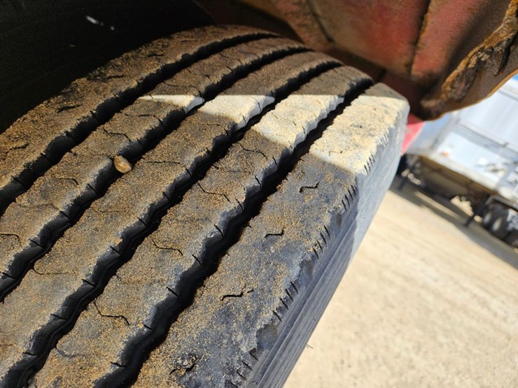 1999-fontaine-48-ft-image-30