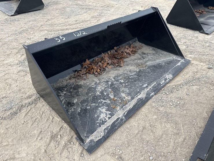 unused-60"-bucket-attachment-image-2