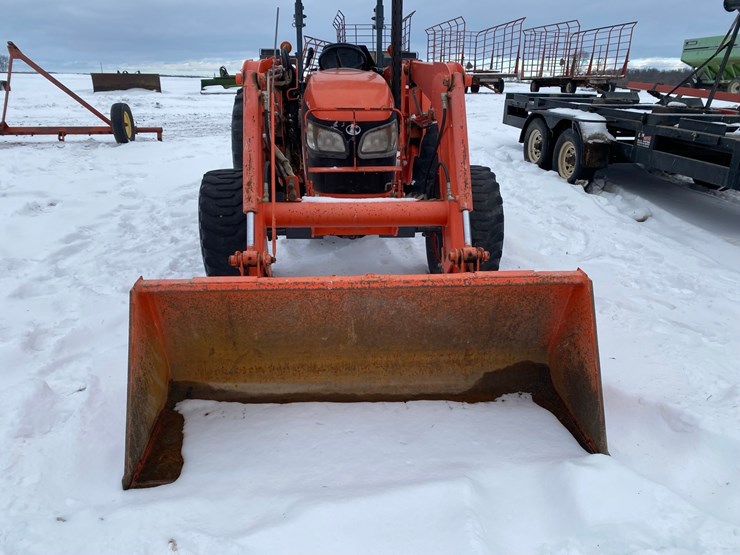 kubota-m7040-image-6