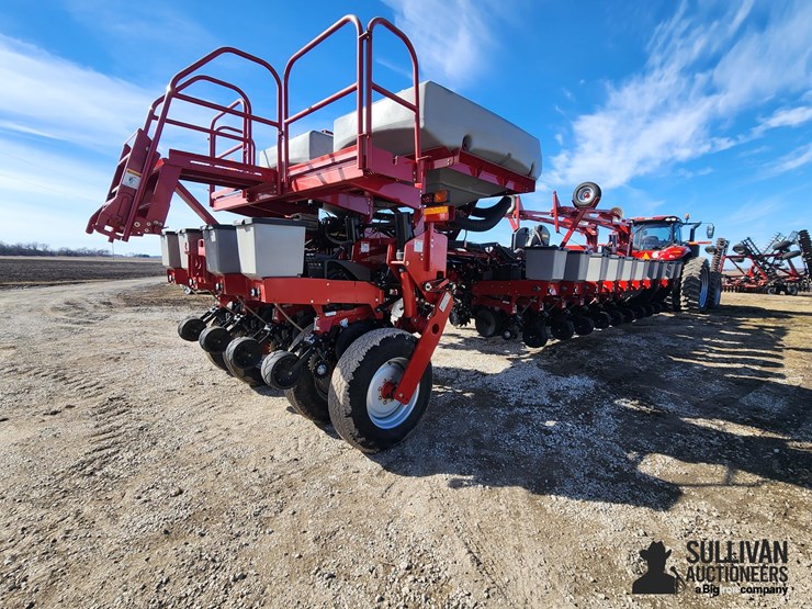 2013-case-ih-1250-image-5