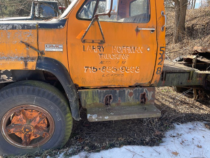 #13018-•-1974-gmc-6500-tractor-(has-wi-title)-image-18