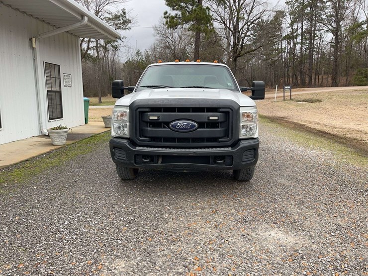 2014-ford-f350-image-2