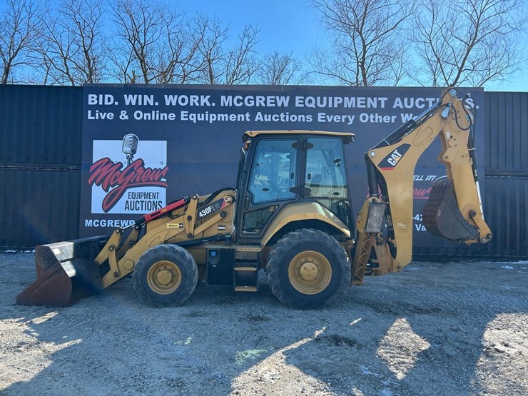 2017-caterpillar-430f2-it-image-1