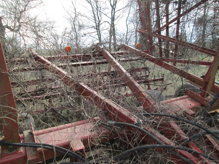 case-ih-568-image-21