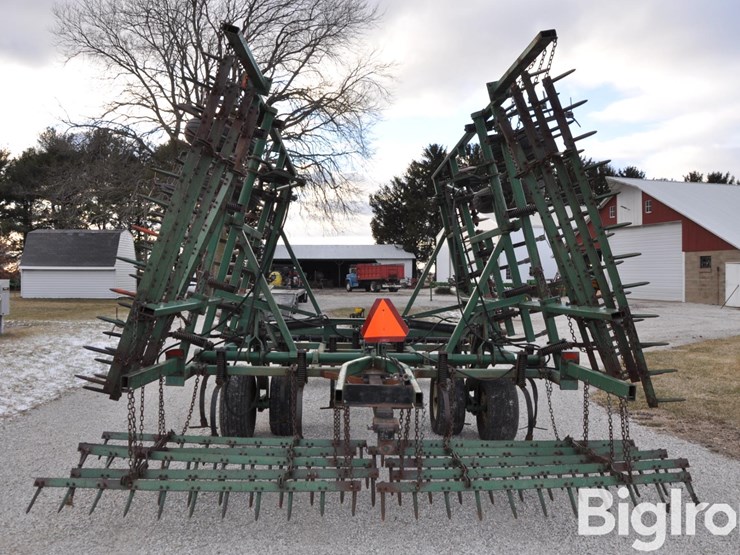 glencoe-27'-mulch-finisher-image-6