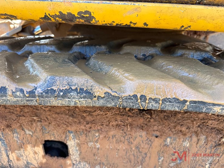 2013-deere-50d-image-16