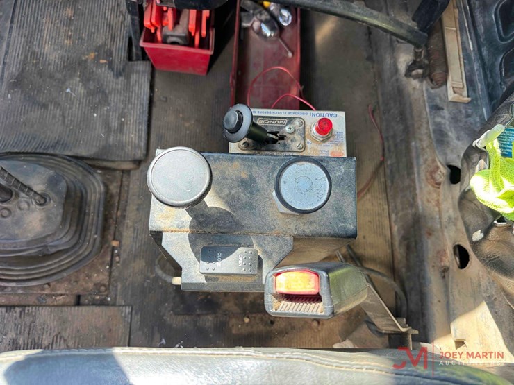 1998-mack-rd688s-image-25